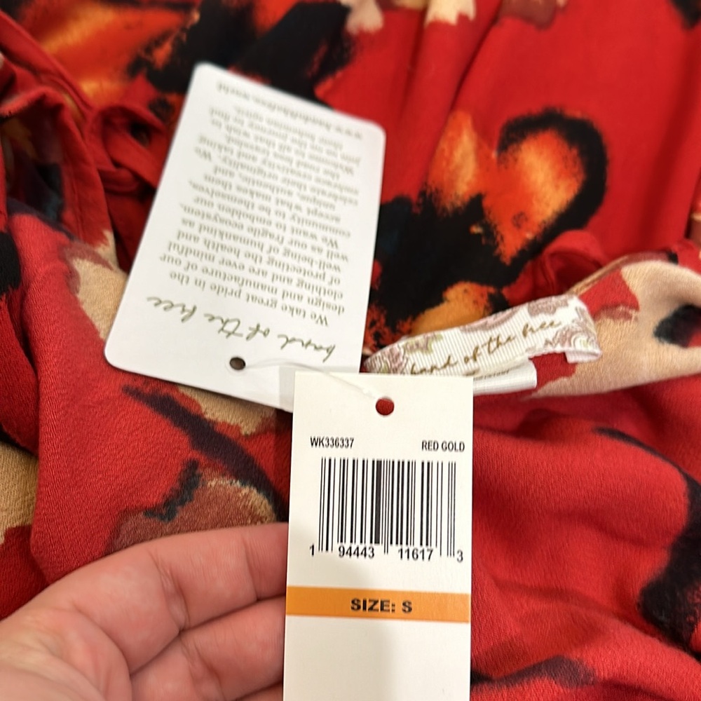 Band of the Free POLLY RED FLORAL WRAP MAXI DRESS NWT - Picture 12 of 12